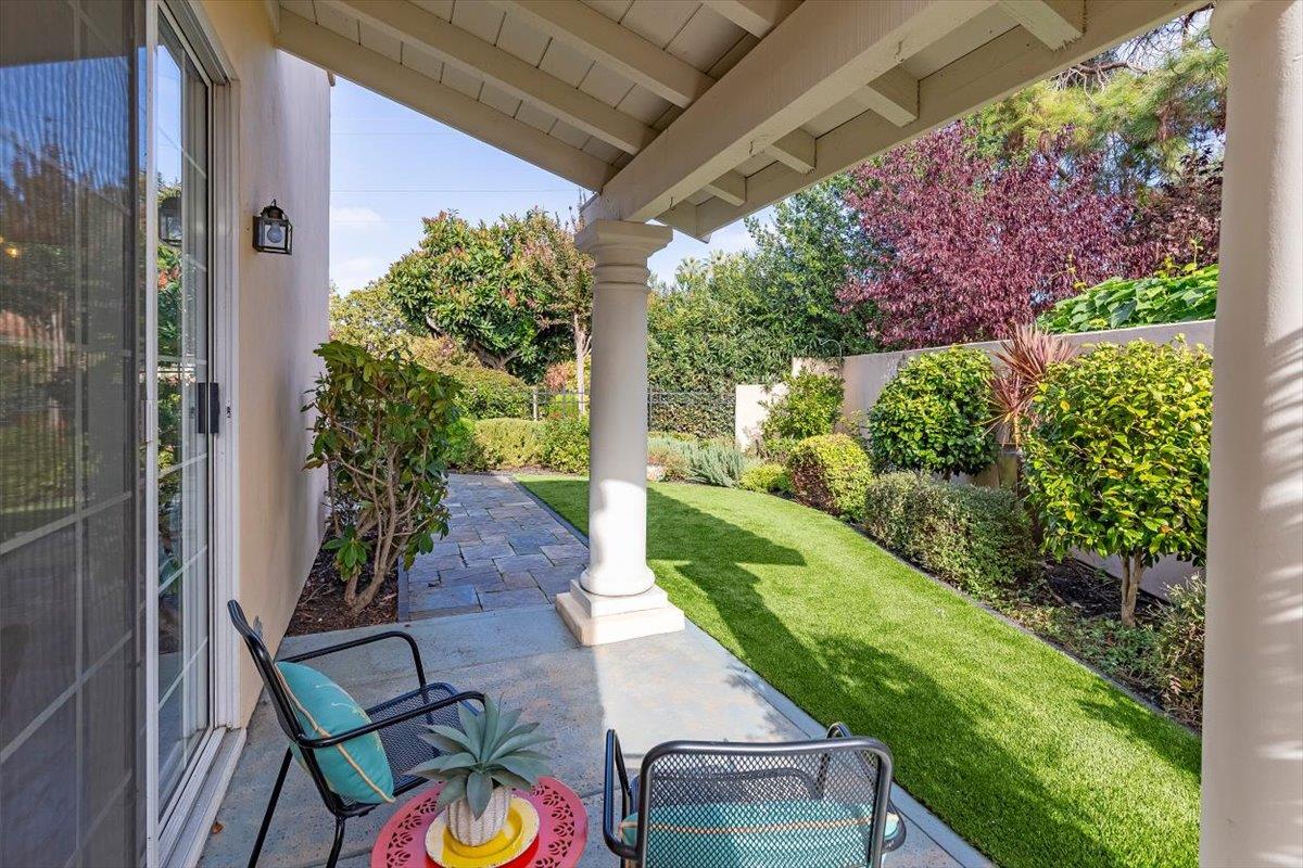 Detail Gallery Image 29 of 49 For 1190 Maria Privada, Mountain View,  CA 94040 - 4 Beds | 2/1 Baths