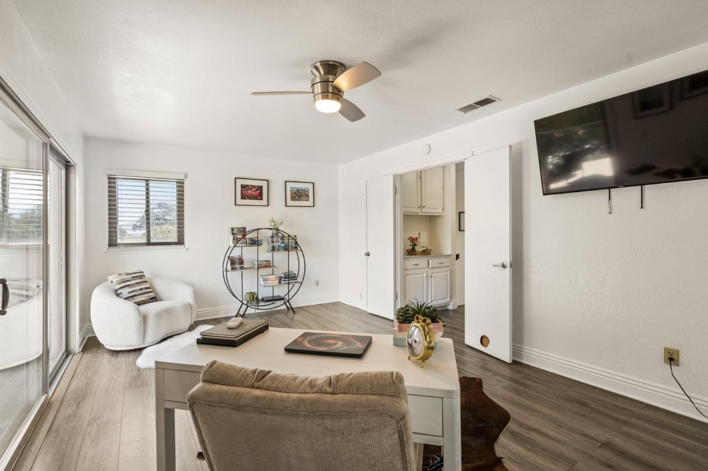 Detail Gallery Image 31 of 50 For 3 Saint Louis Ln, Pleasant Hill,  CA 94523 - 4 Beds | 2/1 Baths