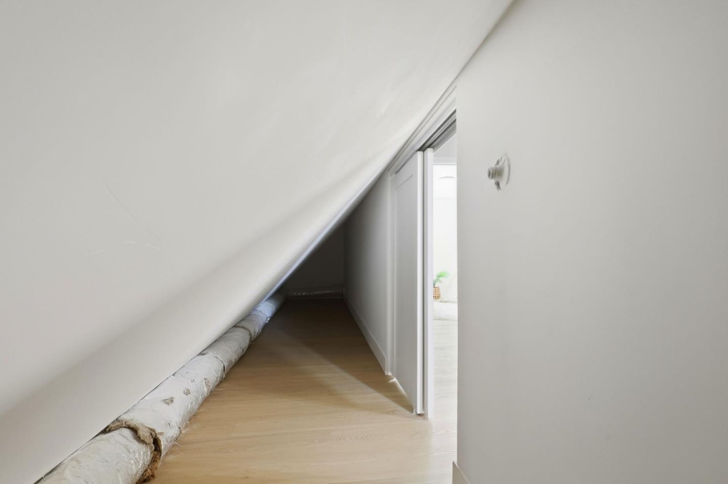 Detail Gallery Image 28 of 34 For 324 Glencourt Way, Pacifica,  CA 94044 - 3 Beds | 2 Baths