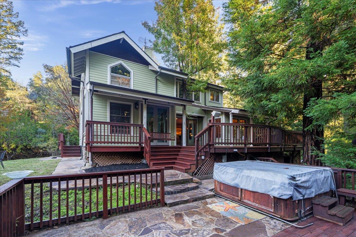 Detail Gallery Image 29 of 47 For 17710 Bear Creek Rd, Boulder Creek,  CA 95006 - 3 Beds | 2/1 Baths