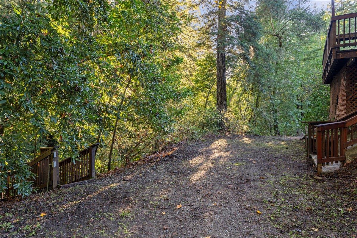 Detail Gallery Image 32 of 47 For 17710 Bear Creek Rd, Boulder Creek,  CA 95006 - 3 Beds | 2/1 Baths