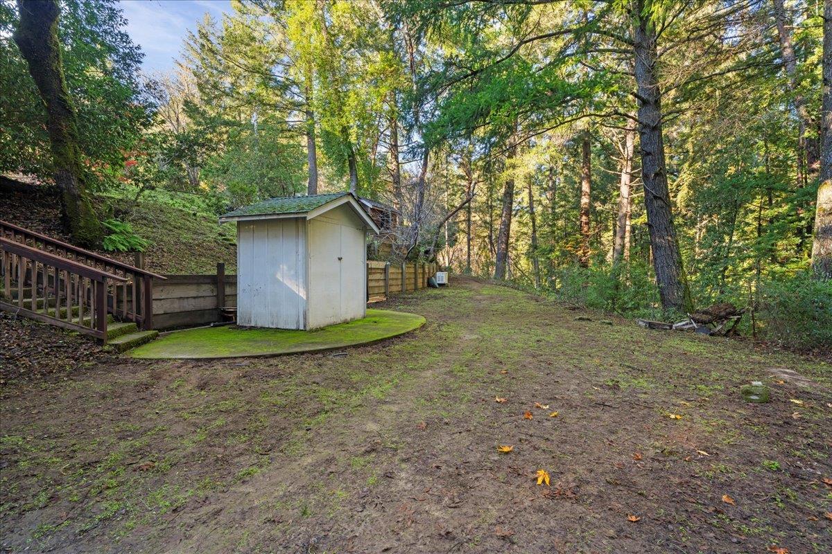 Detail Gallery Image 36 of 47 For 17710 Bear Creek Rd, Boulder Creek,  CA 95006 - 3 Beds | 2/1 Baths