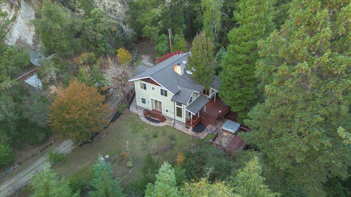 Detail Gallery Image 43 of 47 For 17710 Bear Creek Rd, Boulder Creek,  CA 95006 - 3 Beds | 2/1 Baths