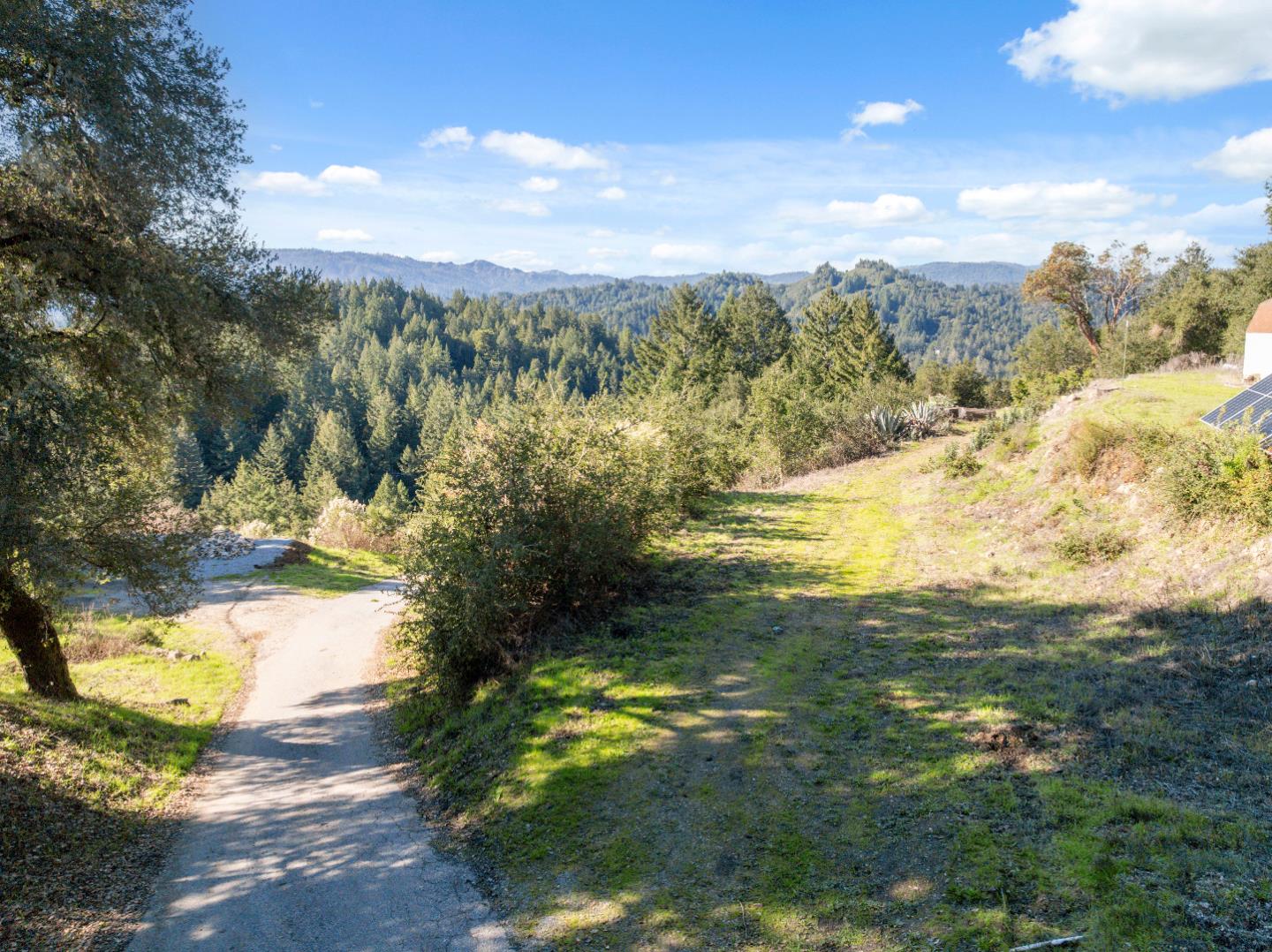 Detail Gallery Image 14 of 31 For 18060 Moonrise Rd, Boulder Creek,  CA 95006 - – Beds | – Baths