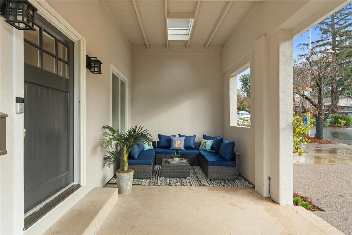 Detail Gallery Image 5 of 53 For 109 Belhaven Dr, Los Gatos,  CA 95032 - 4 Beds | 2/1 Baths