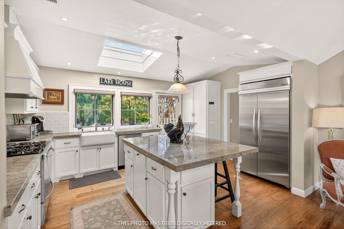 Detail Gallery Image 37 of 52 For 3970 Leavesley Rd, Gilroy,  CA 95020 - 7 Beds | 5/2 Baths