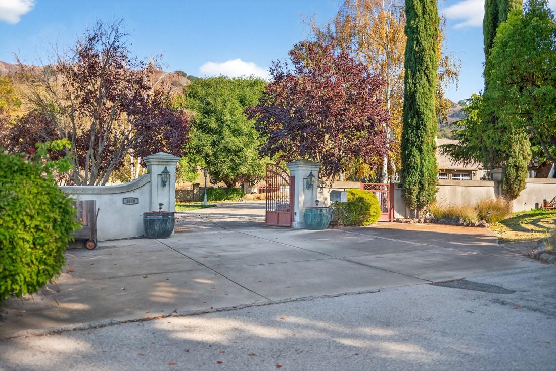 Detail Gallery Image 52 of 52 For 3970 Leavesley Rd, Gilroy,  CA 95020 - 7 Beds | 5/2 Baths