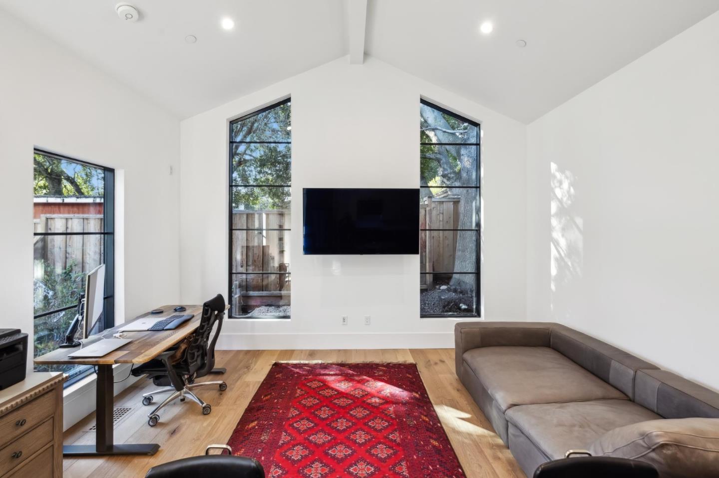 Detail Gallery Image 106 of 127 For 2018 Sand Hill Rd, Menlo Park,  CA 94025 - 5 Beds | 4/1 Baths