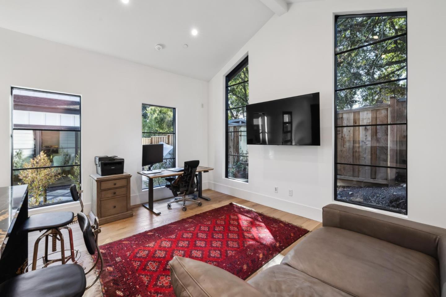 Detail Gallery Image 107 of 127 For 2018 Sand Hill Rd, Menlo Park,  CA 94025 - 5 Beds | 4/1 Baths