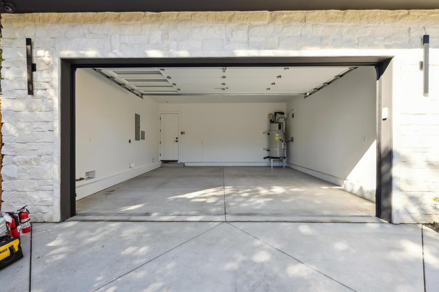 Detail Gallery Image 124 of 127 For 2018 Sand Hill Rd, Menlo Park,  CA 94025 - 5 Beds | 4/1 Baths