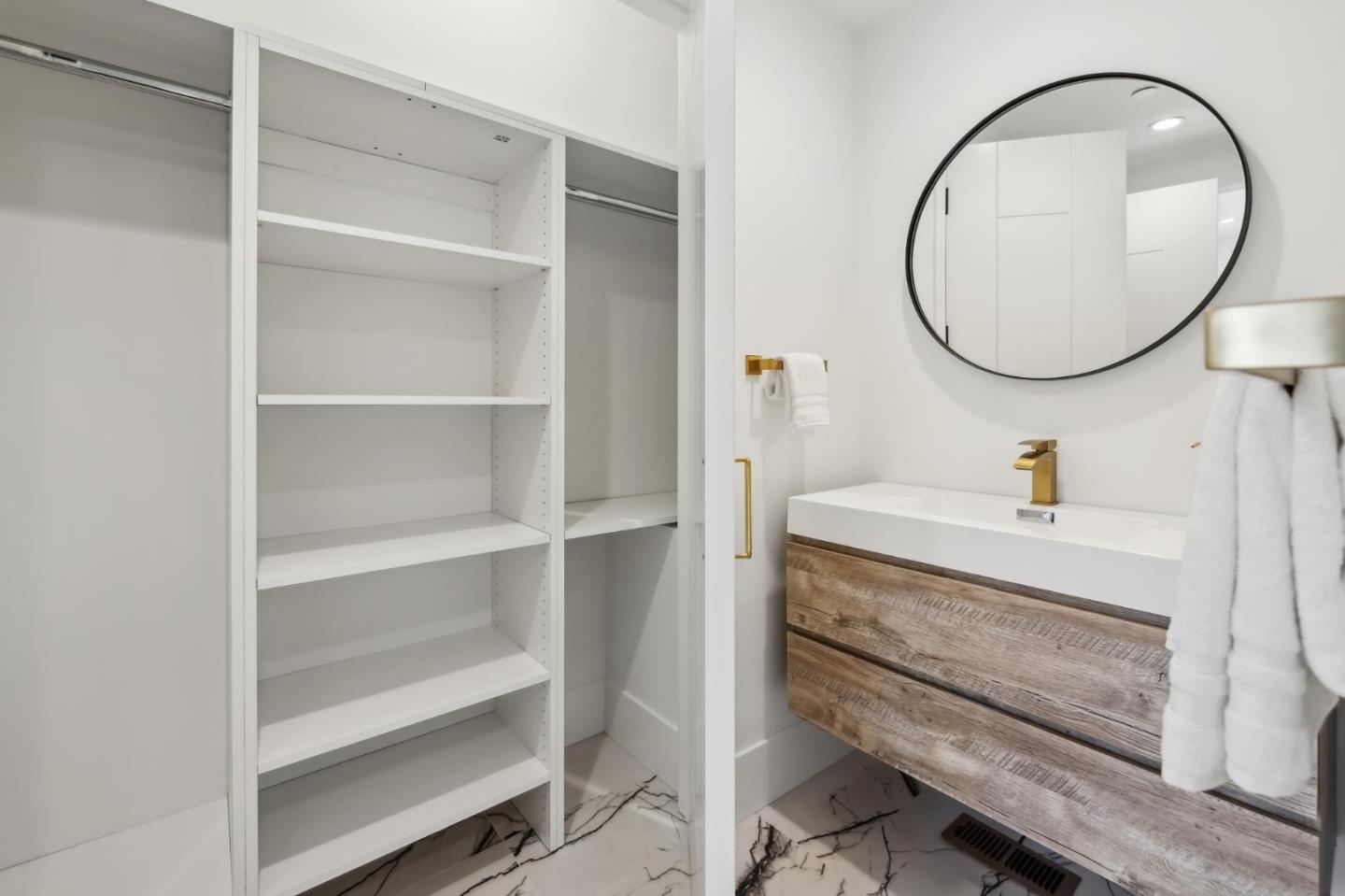 Detail Gallery Image 25 of 127 For 2018 Sand Hill Rd, Menlo Park,  CA 94025 - 5 Beds | 4/1 Baths