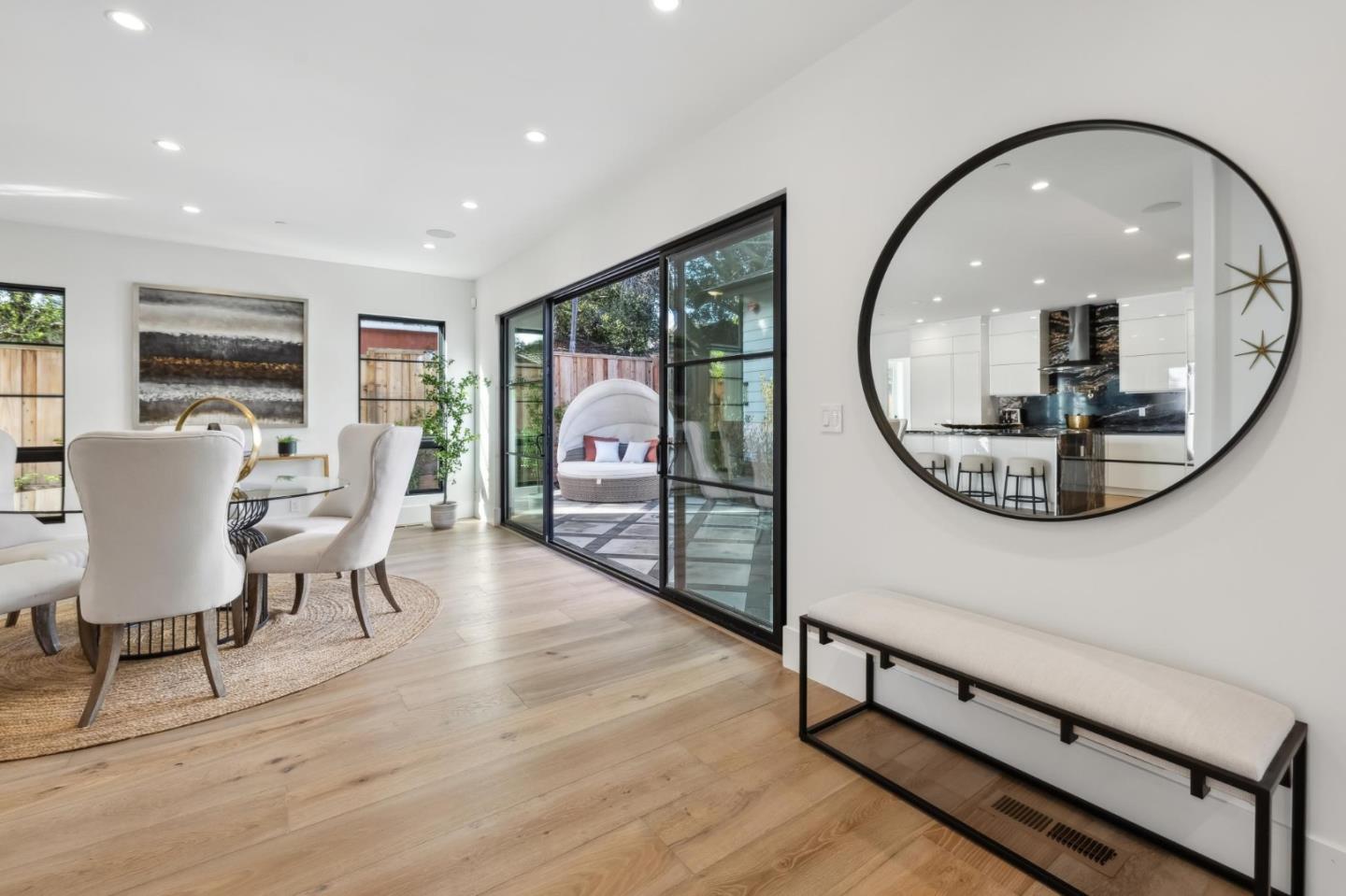 Detail Gallery Image 45 of 127 For 2018 Sand Hill Rd, Menlo Park,  CA 94025 - 5 Beds | 4/1 Baths