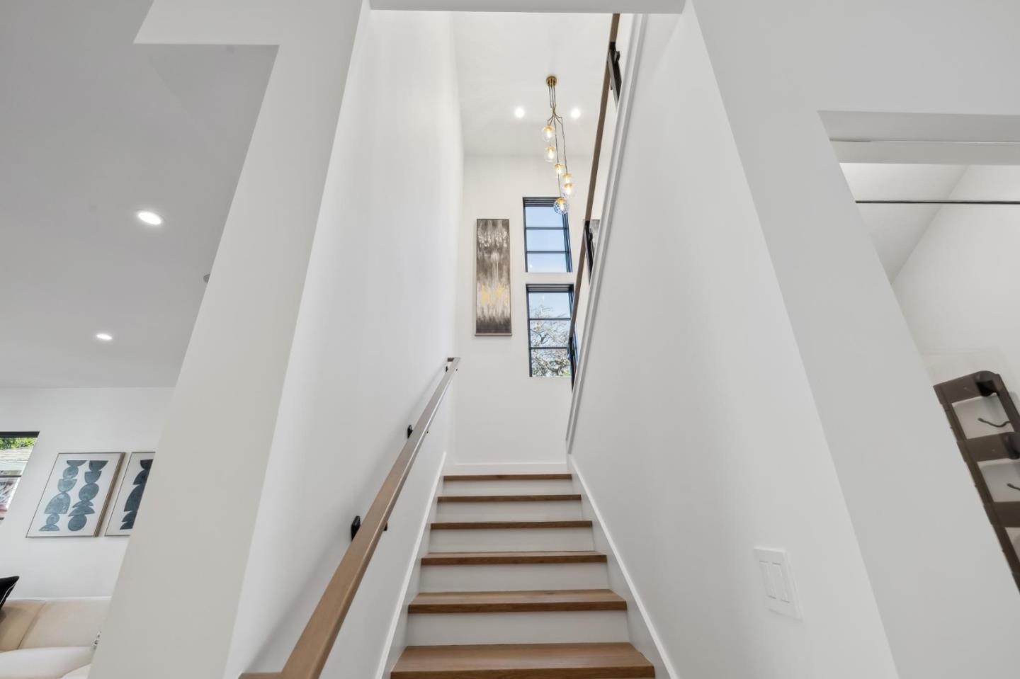 Detail Gallery Image 65 of 127 For 2018 Sand Hill Rd, Menlo Park,  CA 94025 - 5 Beds | 4/1 Baths