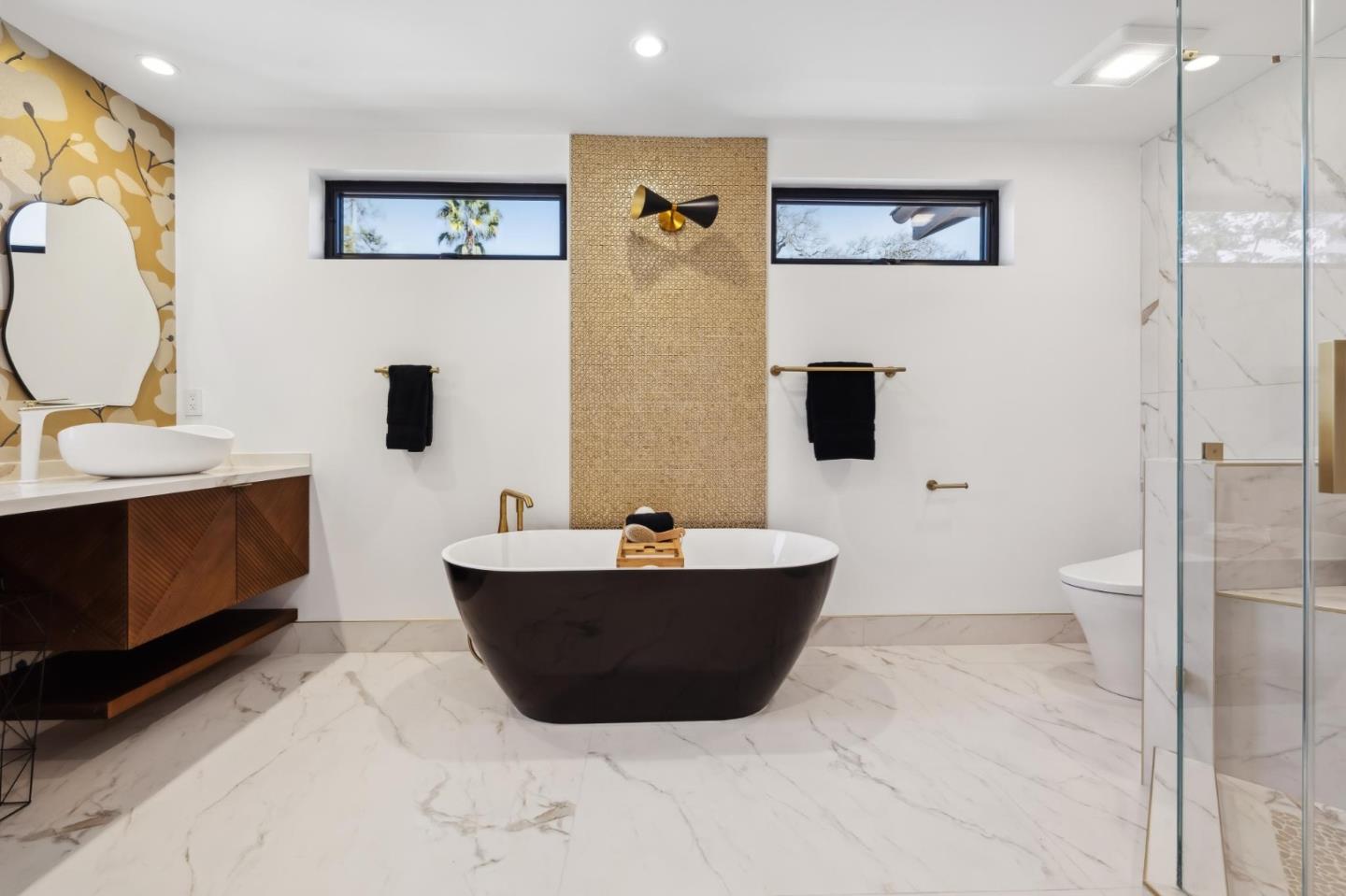 Detail Gallery Image 76 of 127 For 2018 Sand Hill Rd, Menlo Park,  CA 94025 - 5 Beds | 4/1 Baths