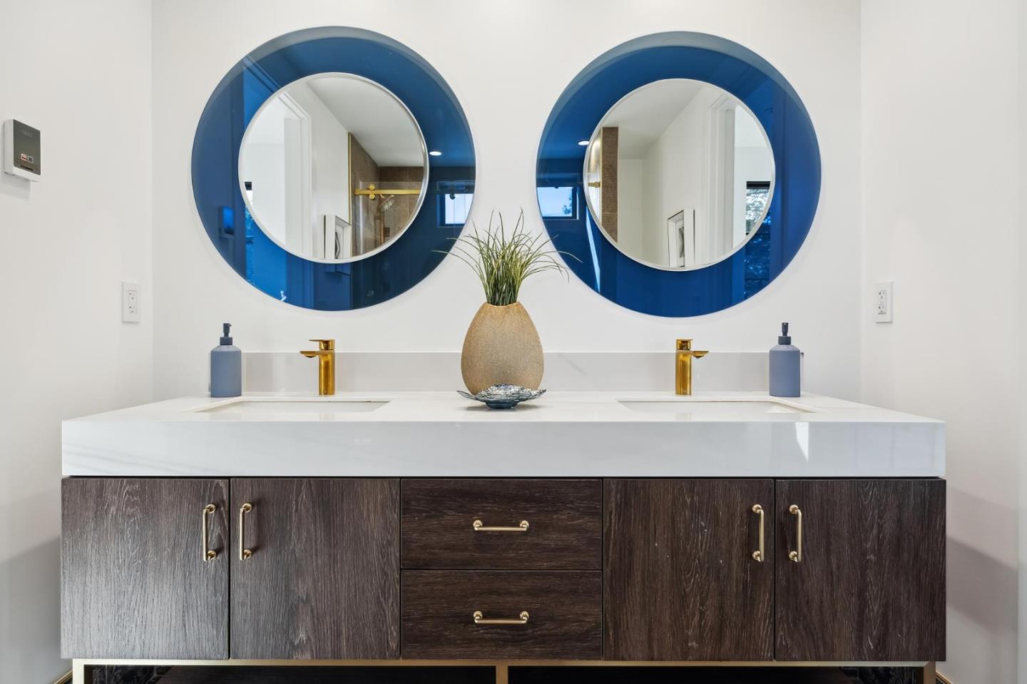 Detail Gallery Image 89 of 127 For 2018 Sand Hill Rd, Menlo Park,  CA 94025 - 5 Beds | 4/1 Baths