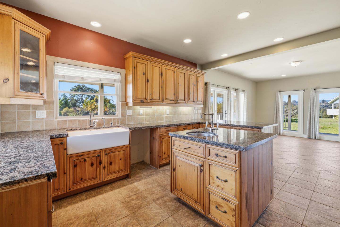 Detail Gallery Image 36 of 59 For 206 Gaffey Rd, Watsonville,  CA 95076 - 5 Beds | 3 Baths