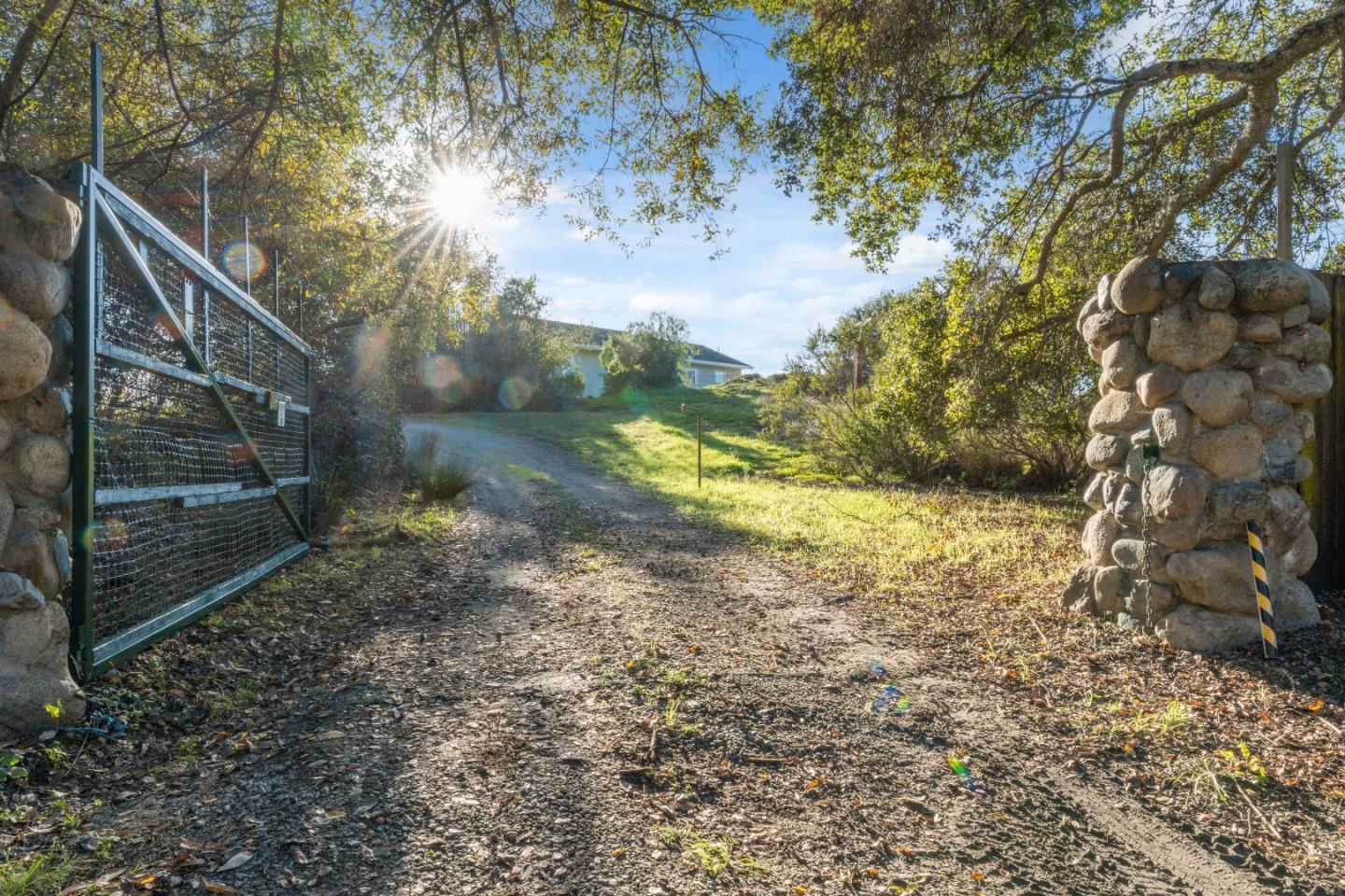 Detail Gallery Image 46 of 59 For 206 Gaffey Rd, Watsonville,  CA 95076 - 5 Beds | 3 Baths