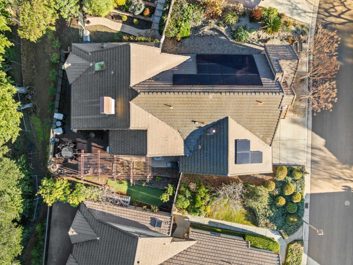 Detail Gallery Image 38 of 46 For 7931 Caledonia Dr, San Jose,  CA 95135 - 2 Beds | 2 Baths