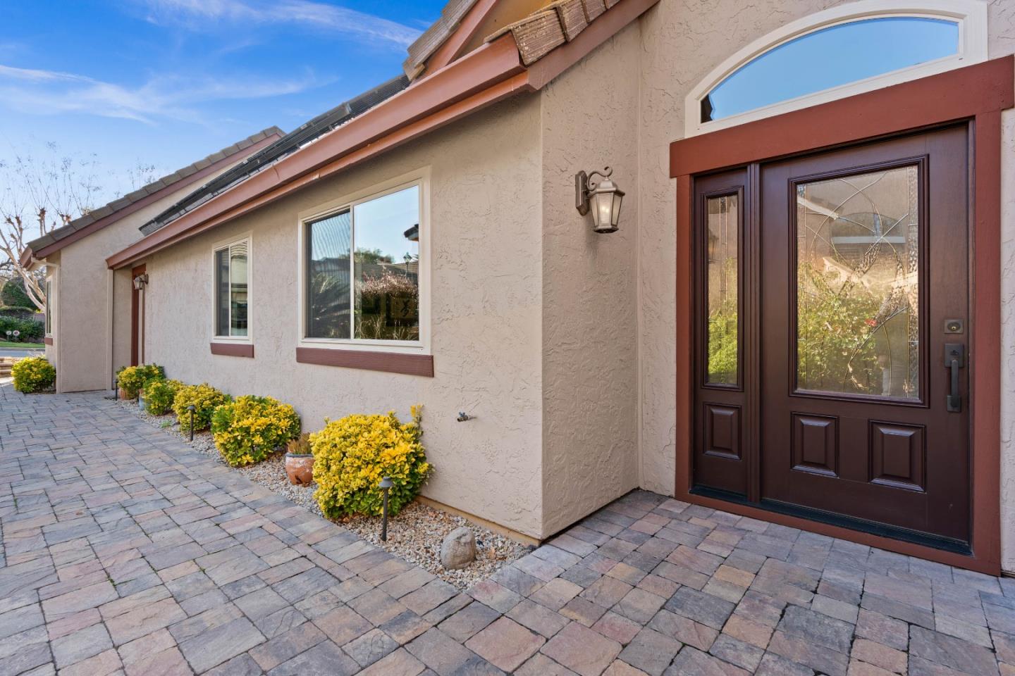 Detail Gallery Image 8 of 46 For 7931 Caledonia Dr, San Jose,  CA 95135 - 2 Beds | 2 Baths