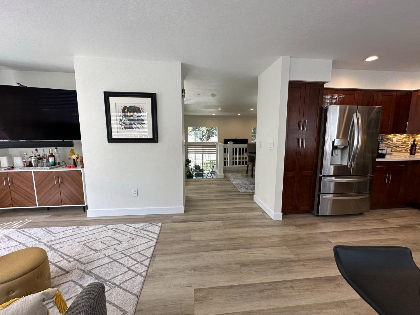 Detail Gallery Image 21 of 48 For 1 Passage Ln, Redwood City,  CA 94065 - 3 Beds | 2/1 Baths