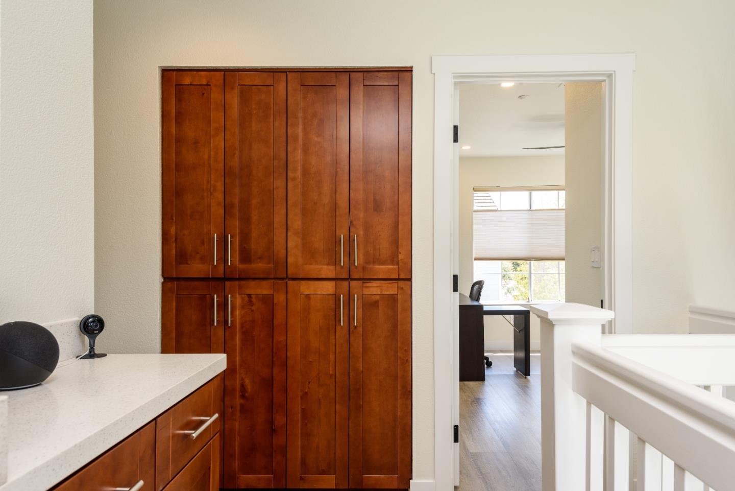 Detail Gallery Image 35 of 48 For 1 Passage Ln, Redwood City,  CA 94065 - 3 Beds | 2/1 Baths