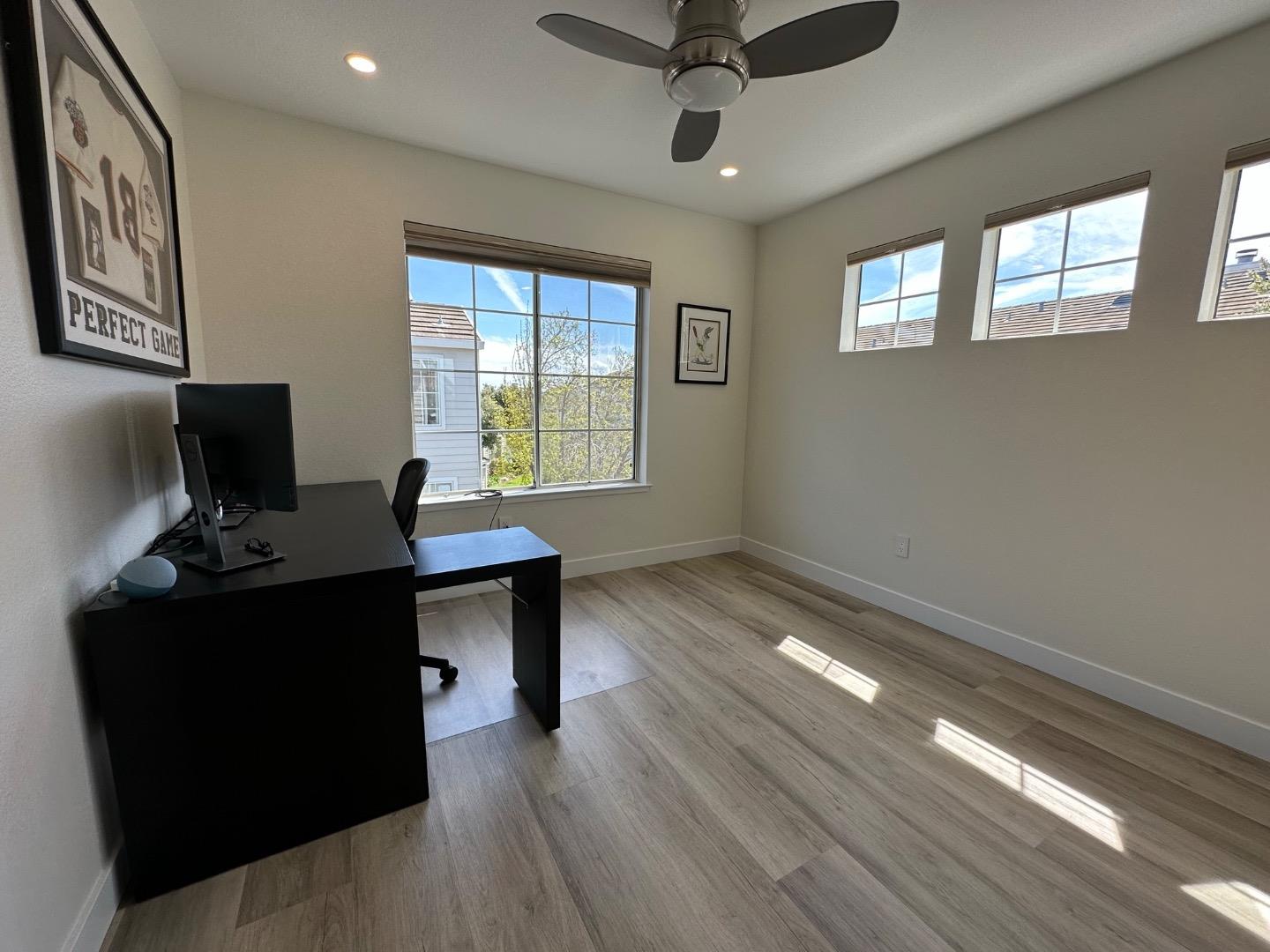 Detail Gallery Image 37 of 48 For 1 Passage Ln, Redwood City,  CA 94065 - 3 Beds | 2/1 Baths