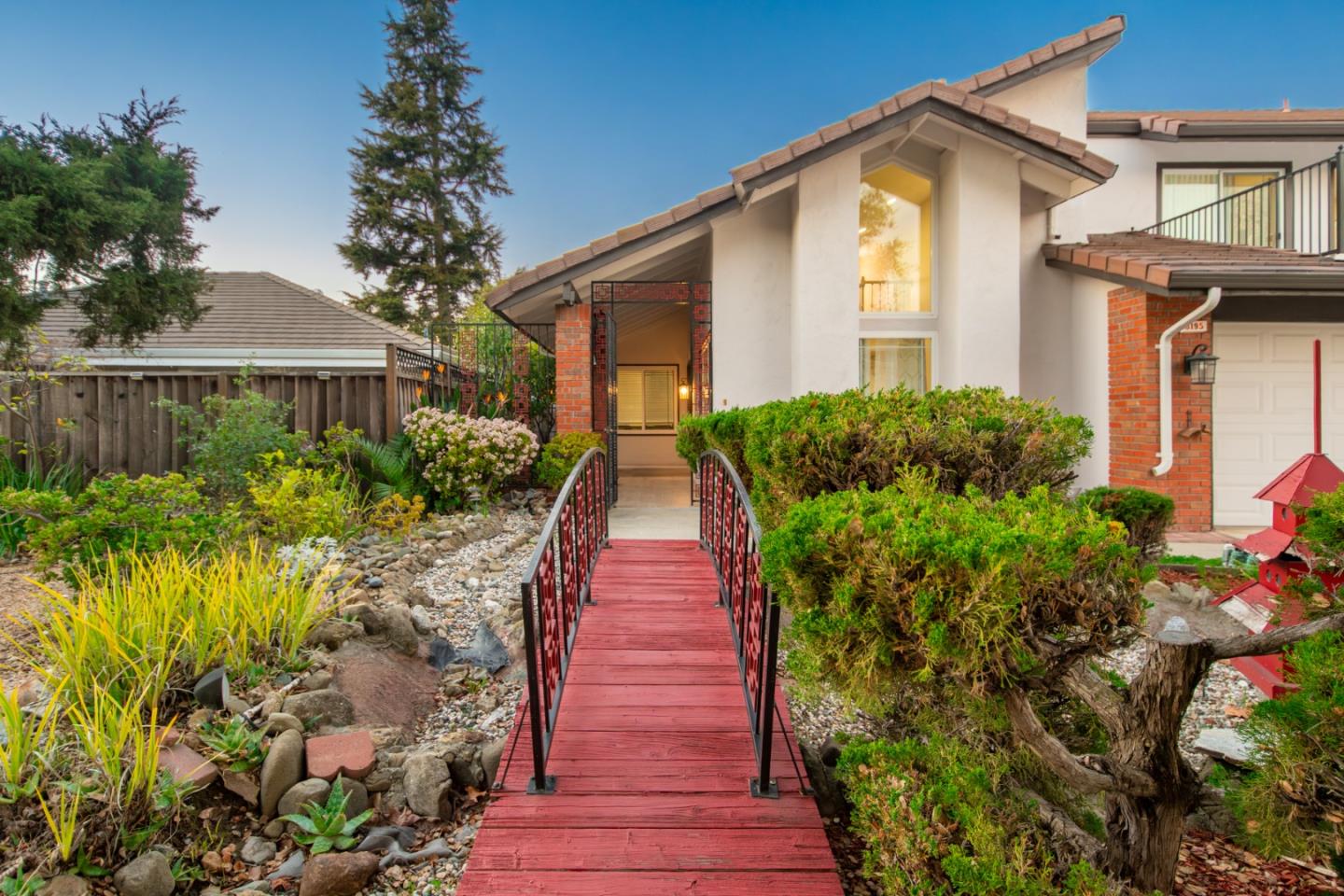 Detail Gallery Image 4 of 61 For 3195 Kawalker Ln, San Jose,  CA 95127 - 4 Beds | 3 Baths