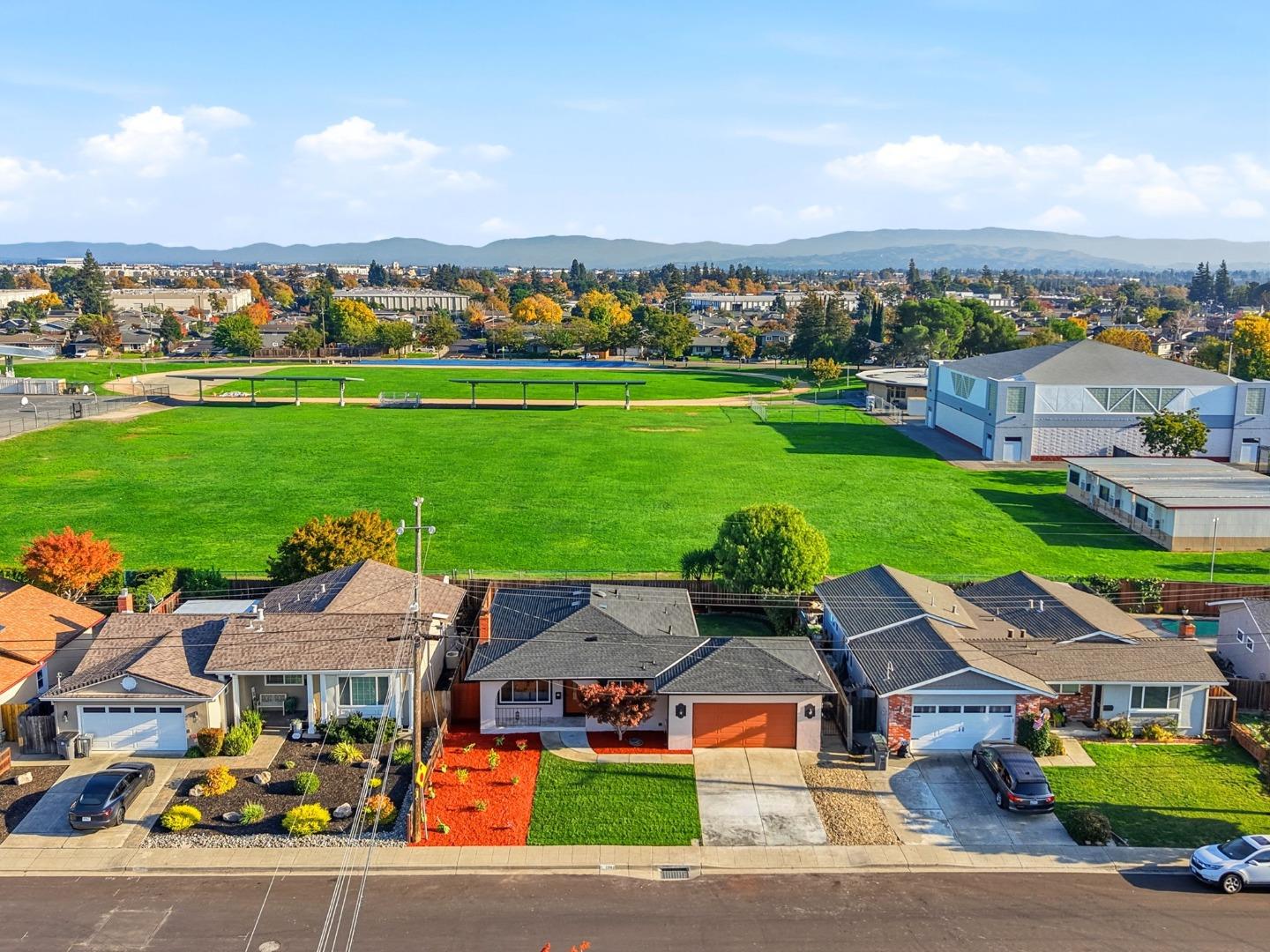 Detail Gallery Image 25 of 26 For 6988 Lancaster Rd, Dublin,  CA 94568 - 3 Beds | 2 Baths