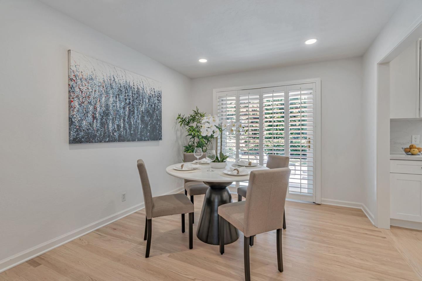 Detail Gallery Image 13 of 34 For 141 Cambrian View Way, Los Gatos,  CA 95032 - 5 Beds | 3 Baths