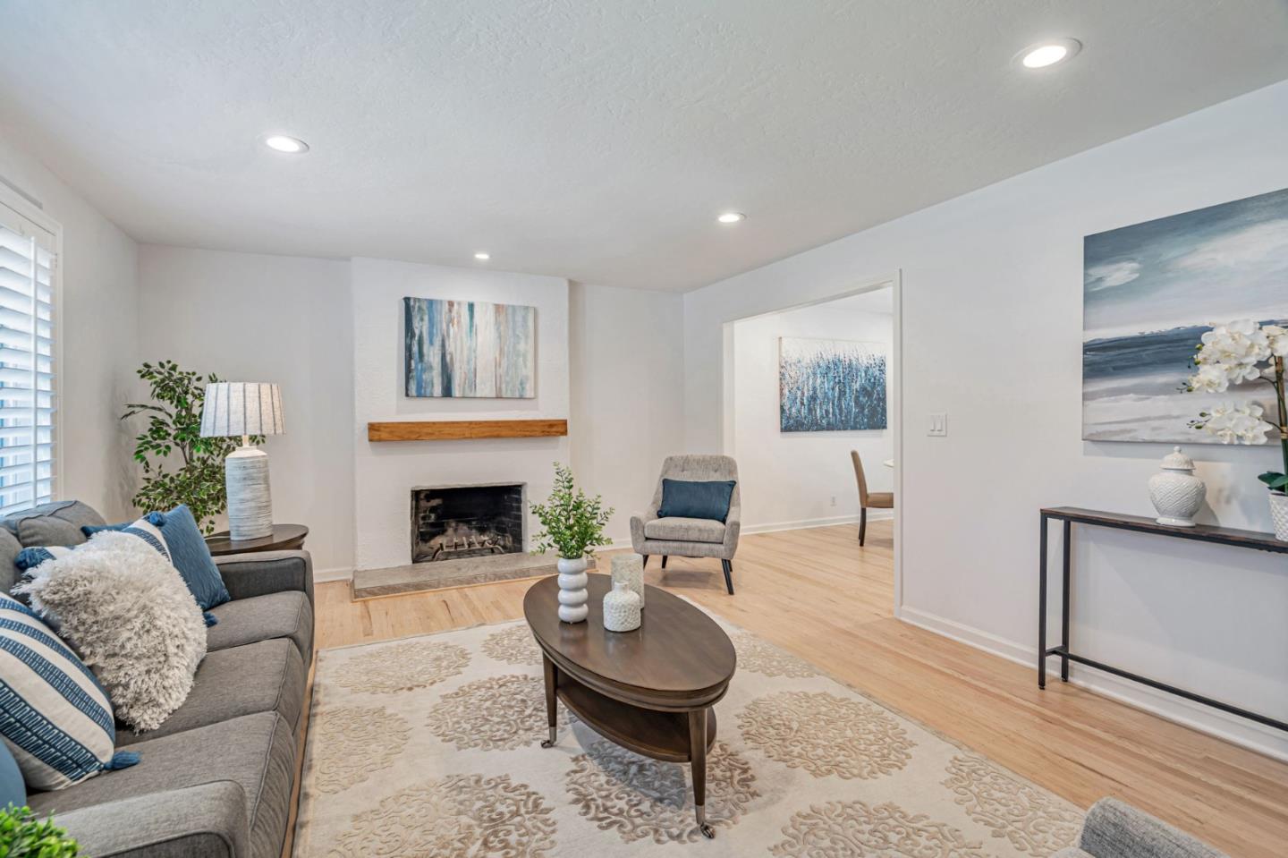 Detail Gallery Image 5 of 34 For 141 Cambrian View Way, Los Gatos,  CA 95032 - 5 Beds | 3 Baths