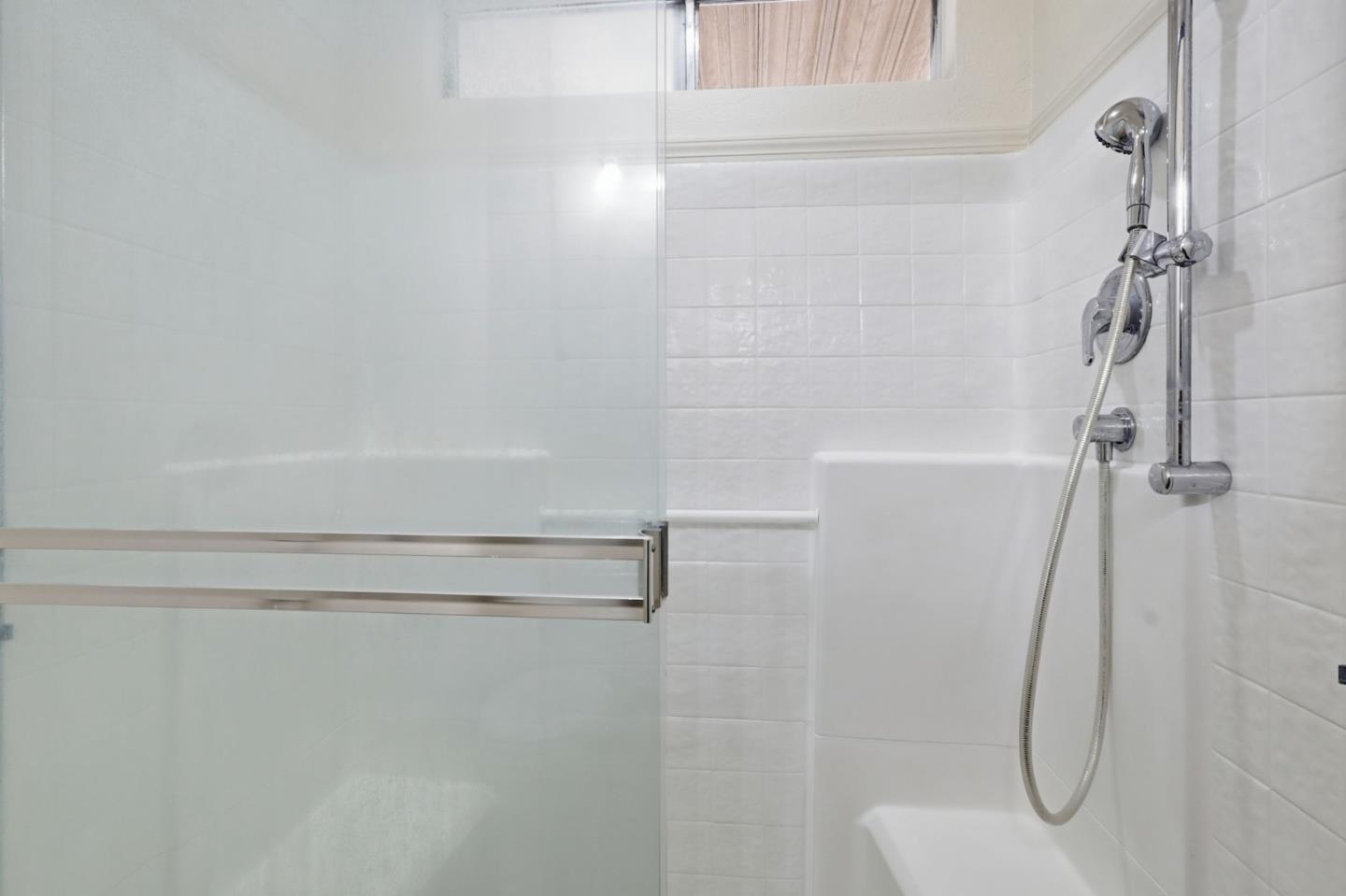 Detail Gallery Image 19 of 22 For 485 Millpond Dr #485,  San Jose,  CA 95125 - 2 Beds | 2 Baths