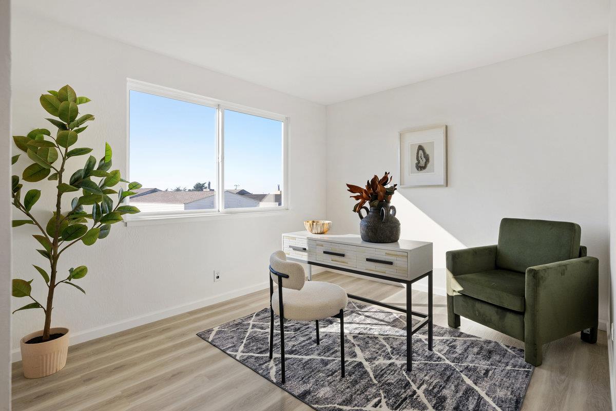 Detail Gallery Image 18 of 41 For 15 Eastridge Cir, Pacifica,  CA 94044 - 4 Beds | 2 Baths