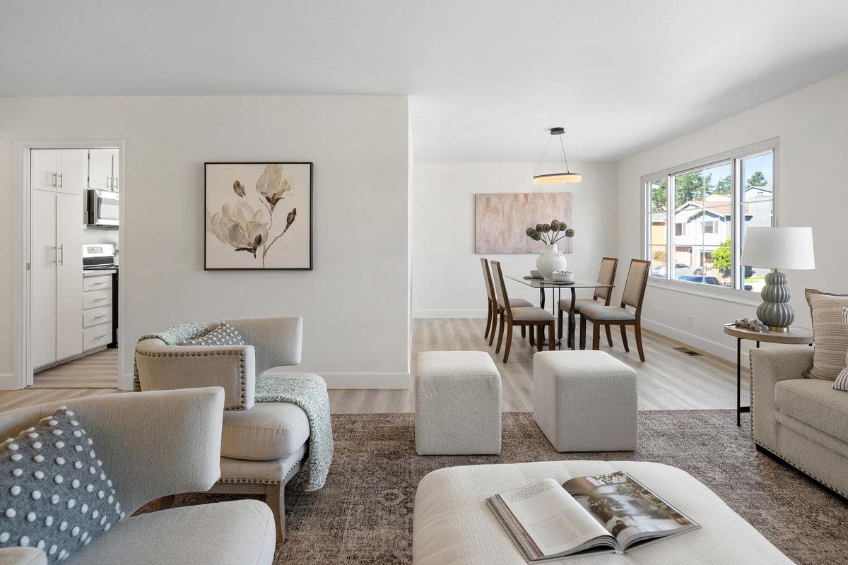 Detail Gallery Image 6 of 41 For 15 Eastridge Cir, Pacifica,  CA 94044 - 4 Beds | 2 Baths