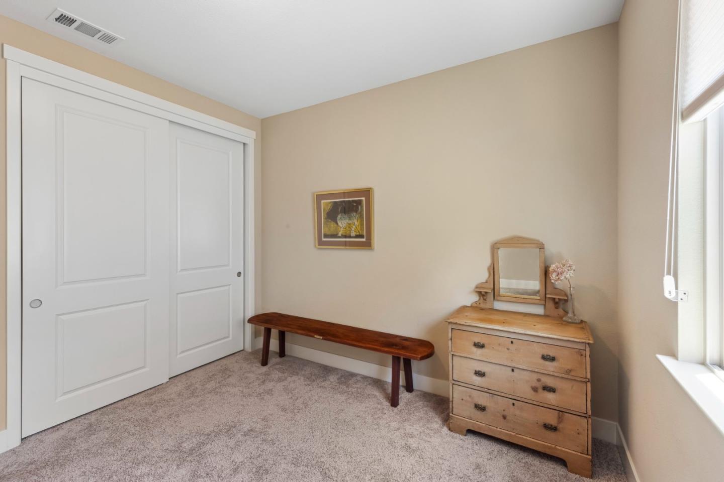 Detail Gallery Image 33 of 59 For 2011 Sage Dr, Hollister,  CA 95023 - 4 Beds | 2 Baths