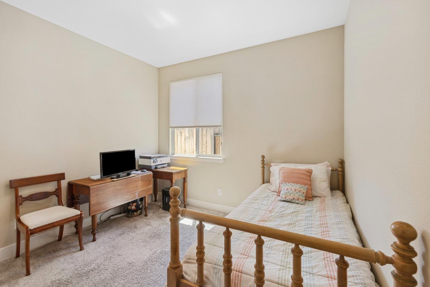 Detail Gallery Image 44 of 59 For 2011 Sage Dr, Hollister,  CA 95023 - 4 Beds | 2 Baths