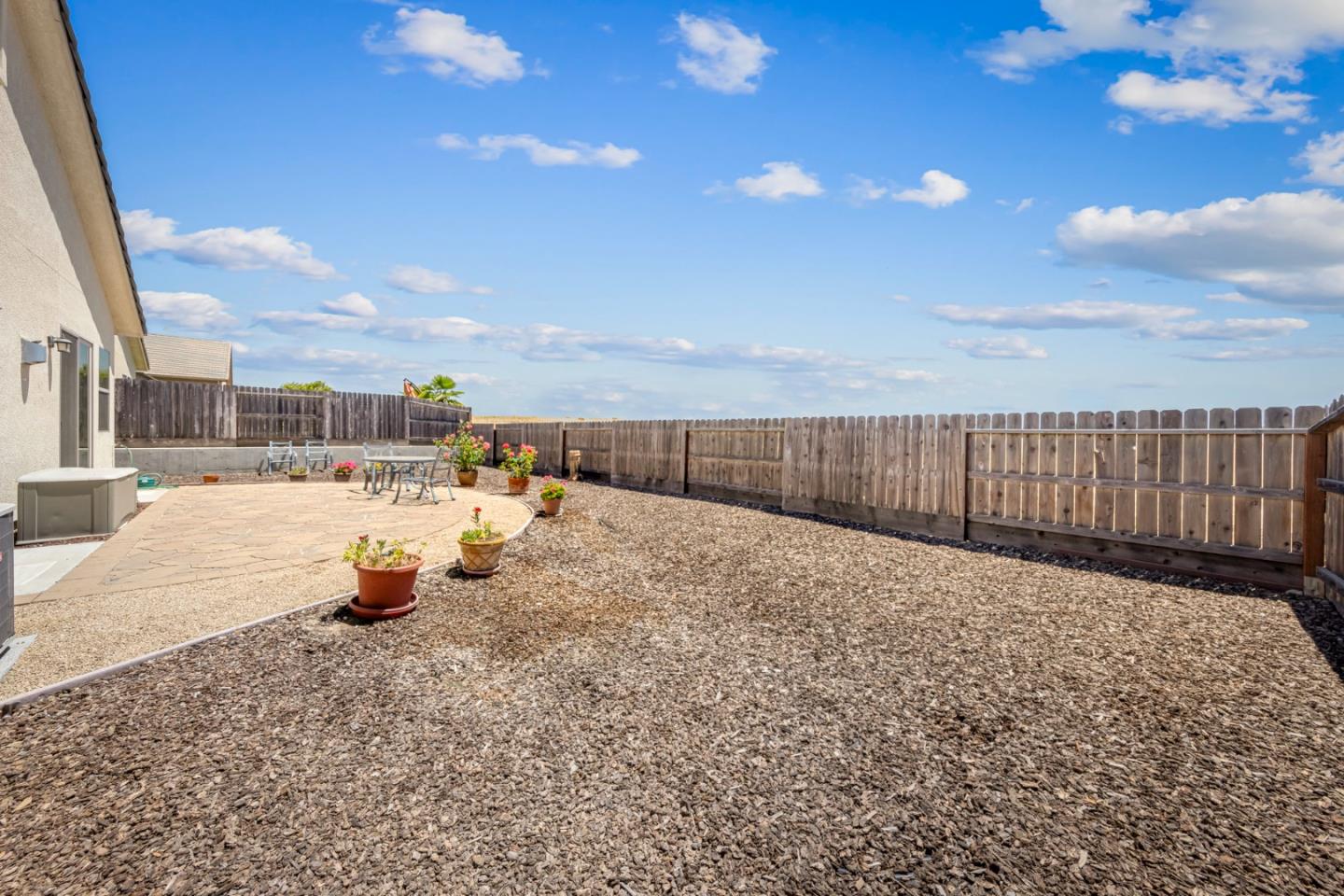 Detail Gallery Image 46 of 59 For 2011 Sage Dr, Hollister,  CA 95023 - 4 Beds | 2 Baths