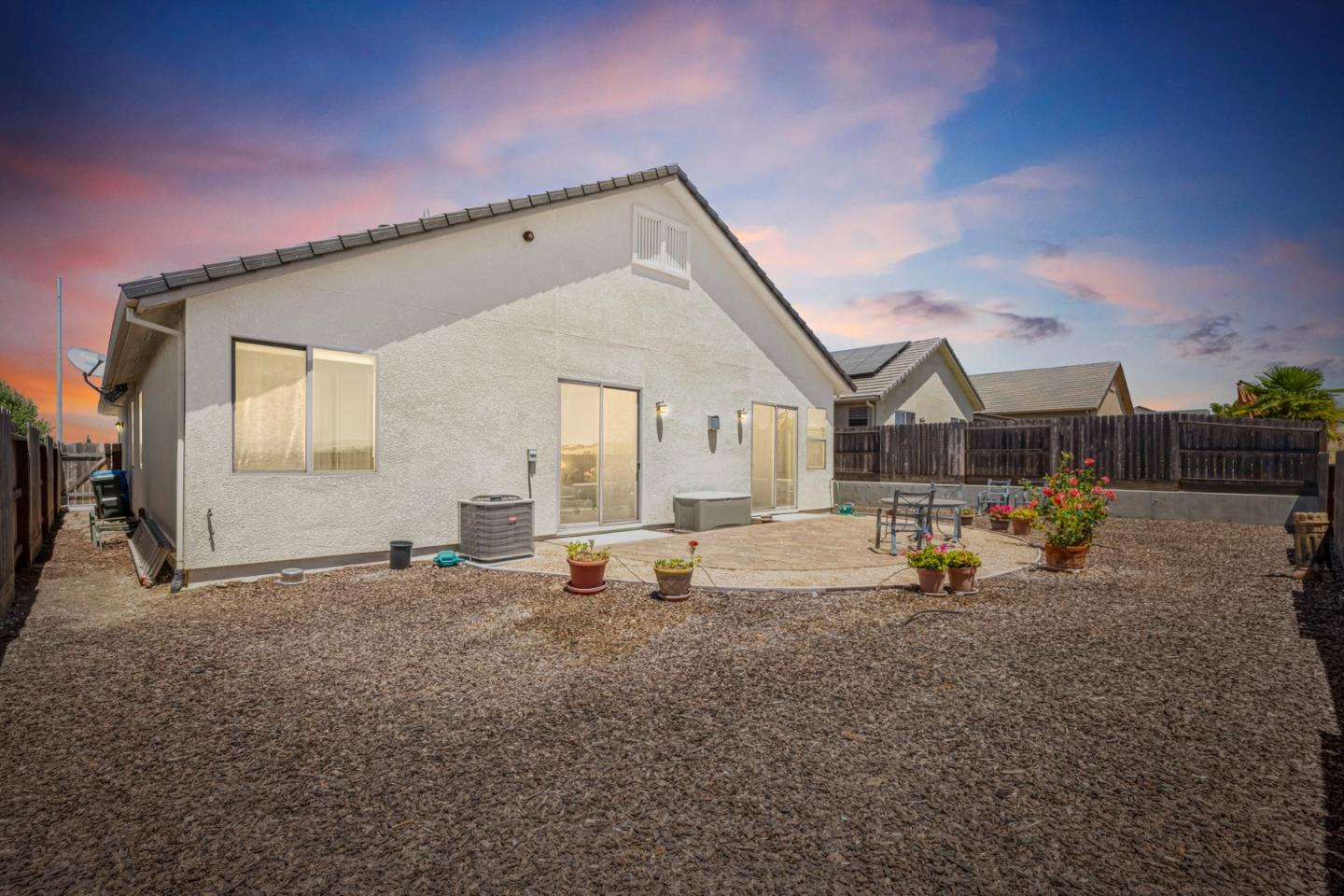 Detail Gallery Image 53 of 59 For 2011 Sage Dr, Hollister,  CA 95023 - 4 Beds | 2 Baths