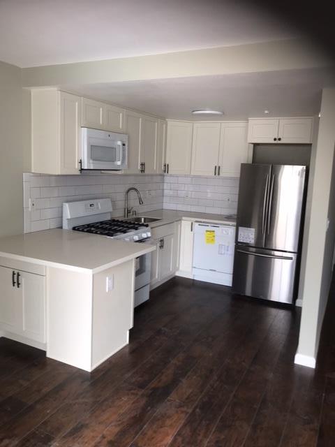 Detail Gallery Image 18 of 26 For 28 Houston St, San Francisco,  CA 94133 - – Beds | – Baths