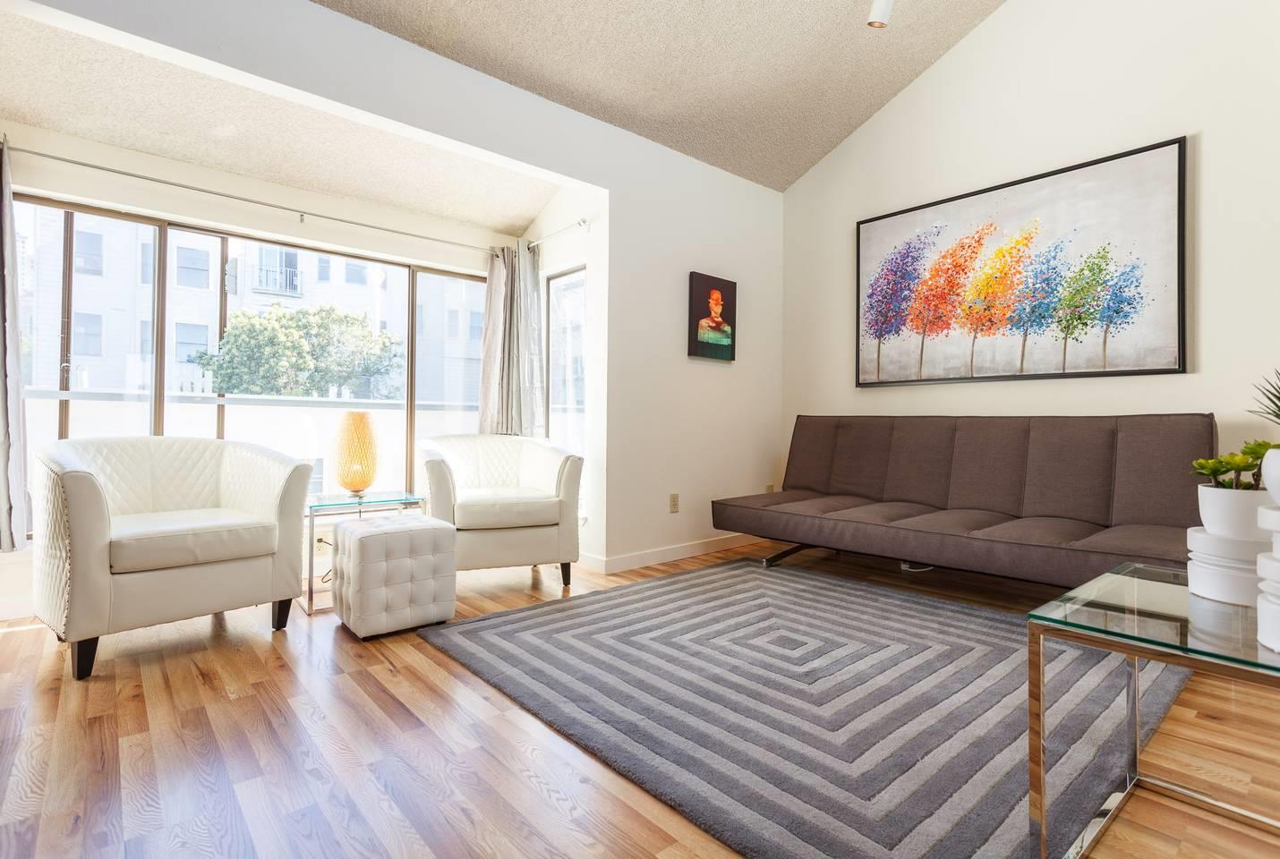 Madison, Redwood City, CA, 94061