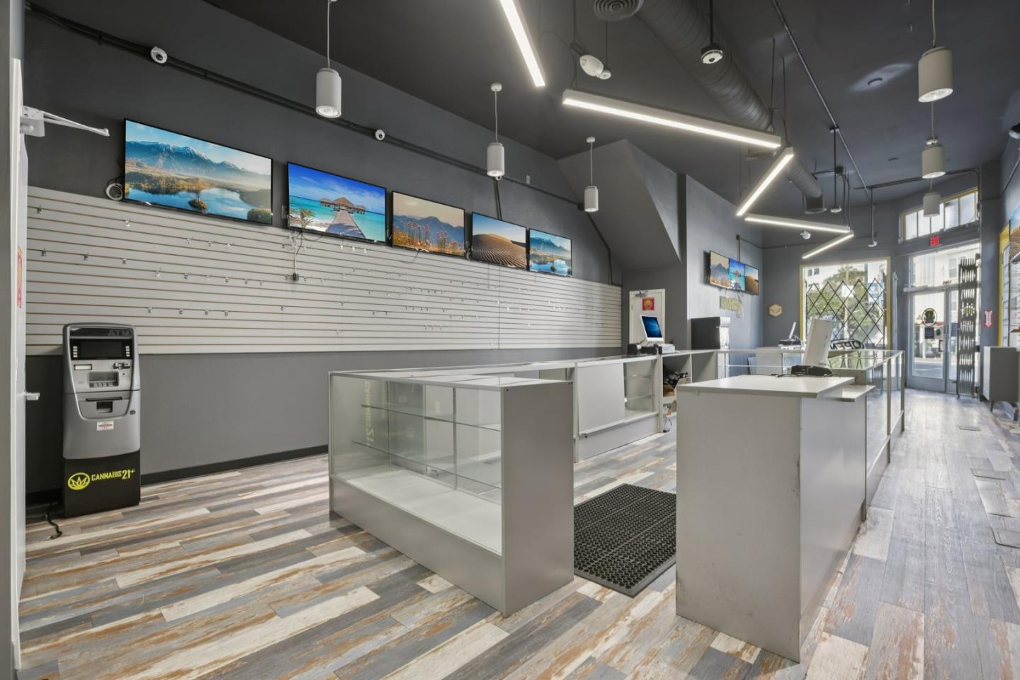 Detail Gallery Image 47 of 67 For 649-651 Francisco St, San Francisco,  CA 94133 - – Beds | – Baths