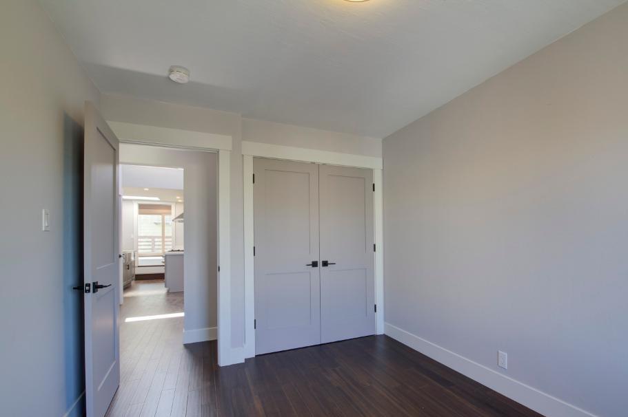 Detail Gallery Image 6 of 41 For 649-651 Francisco St, San Francisco,  CA 94133 - – Beds | – Baths