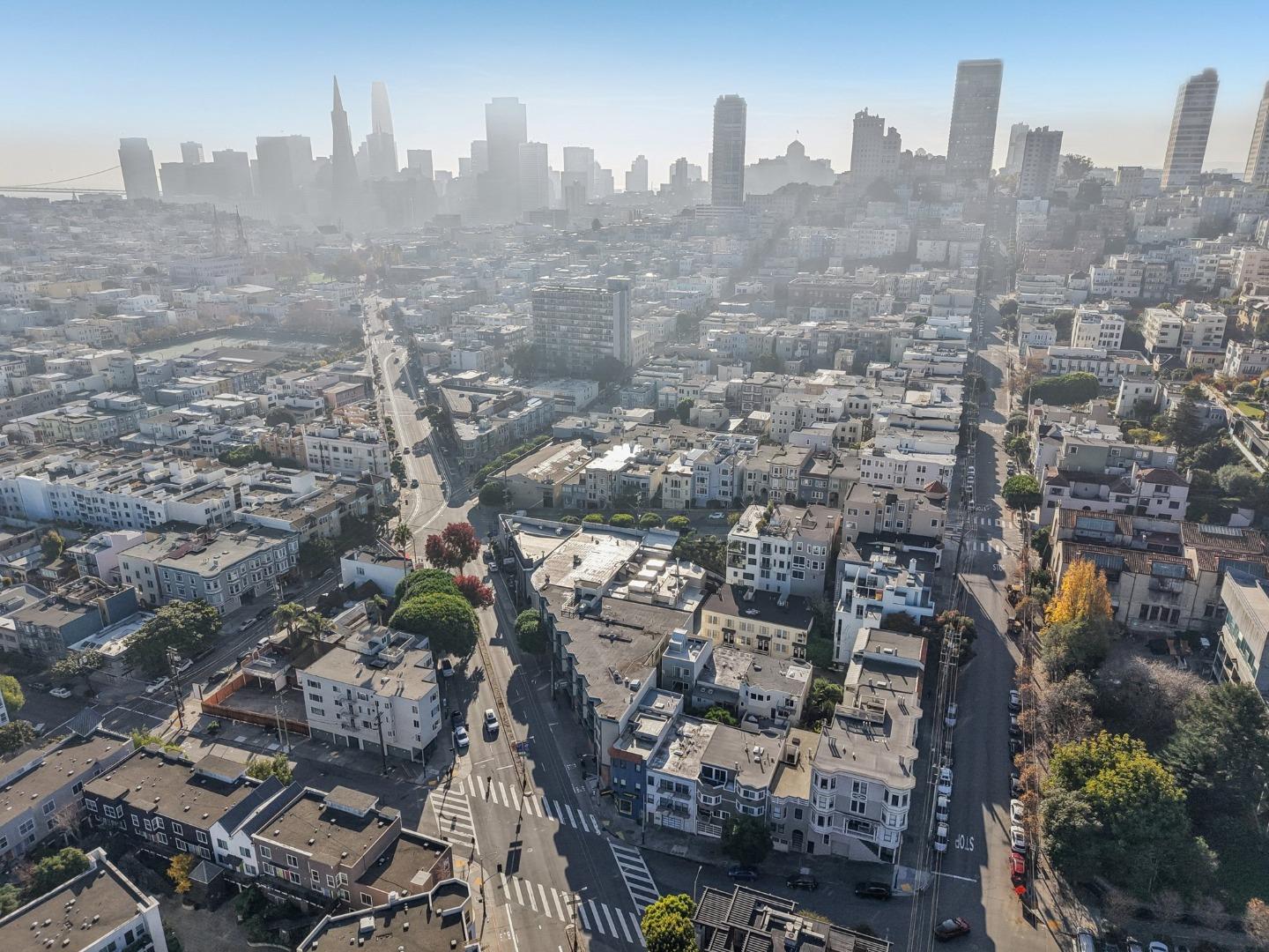 Detail Gallery Image 64 of 67 For 649-651 Francisco St, San Francisco,  CA 94133 - – Beds | – Baths