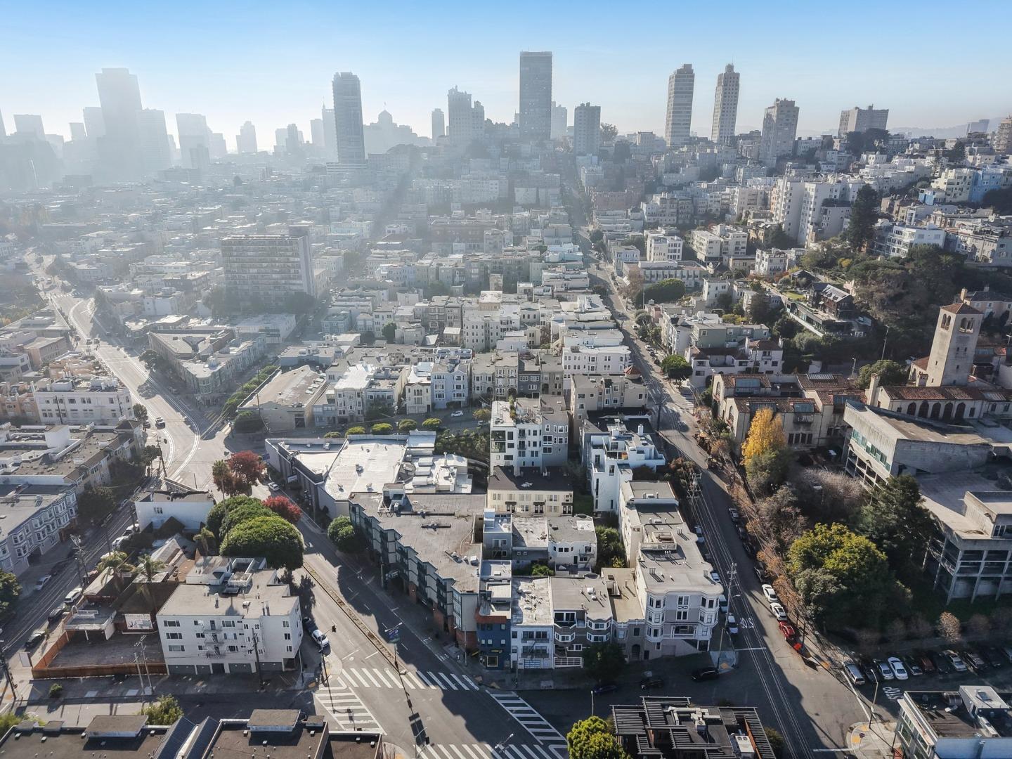 Detail Gallery Image 65 of 67 For 649-651 Francisco St, San Francisco,  CA 94133 - – Beds | – Baths