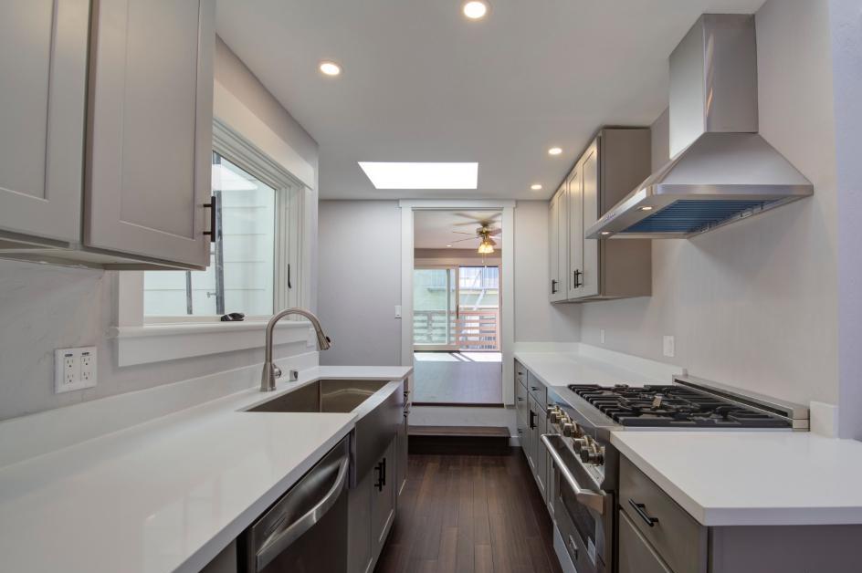 Detail Gallery Image 9 of 41 For 649-651 Francisco St, San Francisco,  CA 94133 - – Beds | – Baths