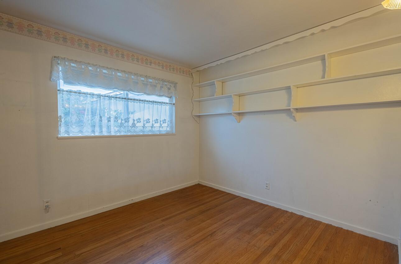 Detail Gallery Image 32 of 46 For 217 Iris Dr, Salinas,  CA 93906 - 3 Beds | 2 Baths