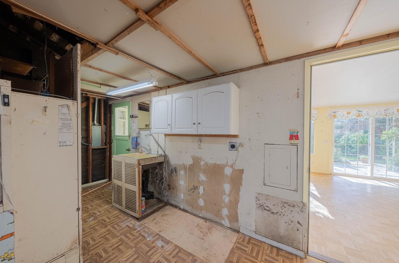 Detail Gallery Image 42 of 46 For 217 Iris Dr, Salinas,  CA 93906 - 3 Beds | 2 Baths