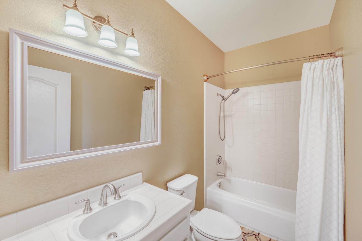 Detail Gallery Image 22 of 31 For 10511 Fairway Ct, Carmel,  CA 93923 - 4 Beds | 4/1 Baths