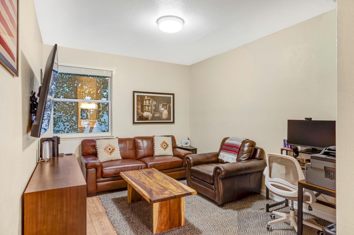 Detail Gallery Image 23 of 31 For 10511 Fairway Ct, Carmel,  CA 93923 - 4 Beds | 4/1 Baths