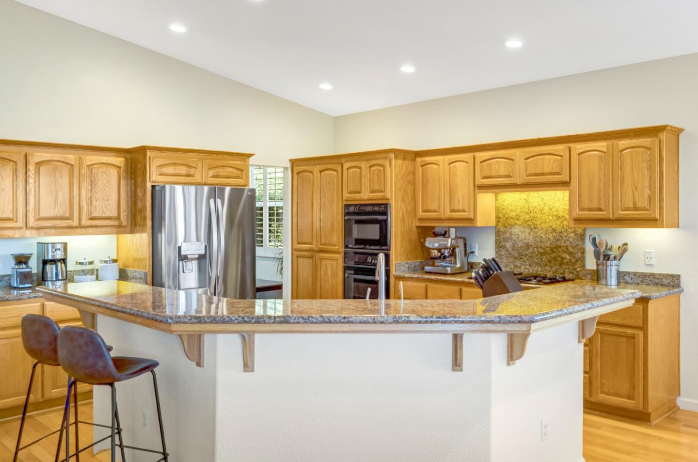 Detail Gallery Image 9 of 31 For 10511 Fairway Ct, Carmel,  CA 93923 - 4 Beds | 4/1 Baths