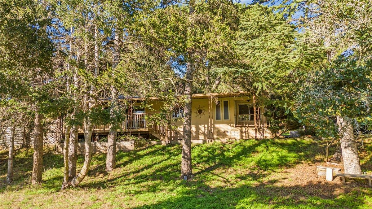 Detail Gallery Image 6 of 42 For 17595 Pond Derosa #24,  Prunedale,  CA 93907 - 2 Beds | 2 Baths